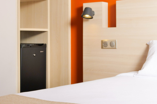 <b>Chambre Premium - City Green ***</b><br>Insonorisation renforcée<br>Certification Haute Qualité Environnementale<br>6 étages avec ascenseur<br><i>Capacité max : 3 adultes</i>